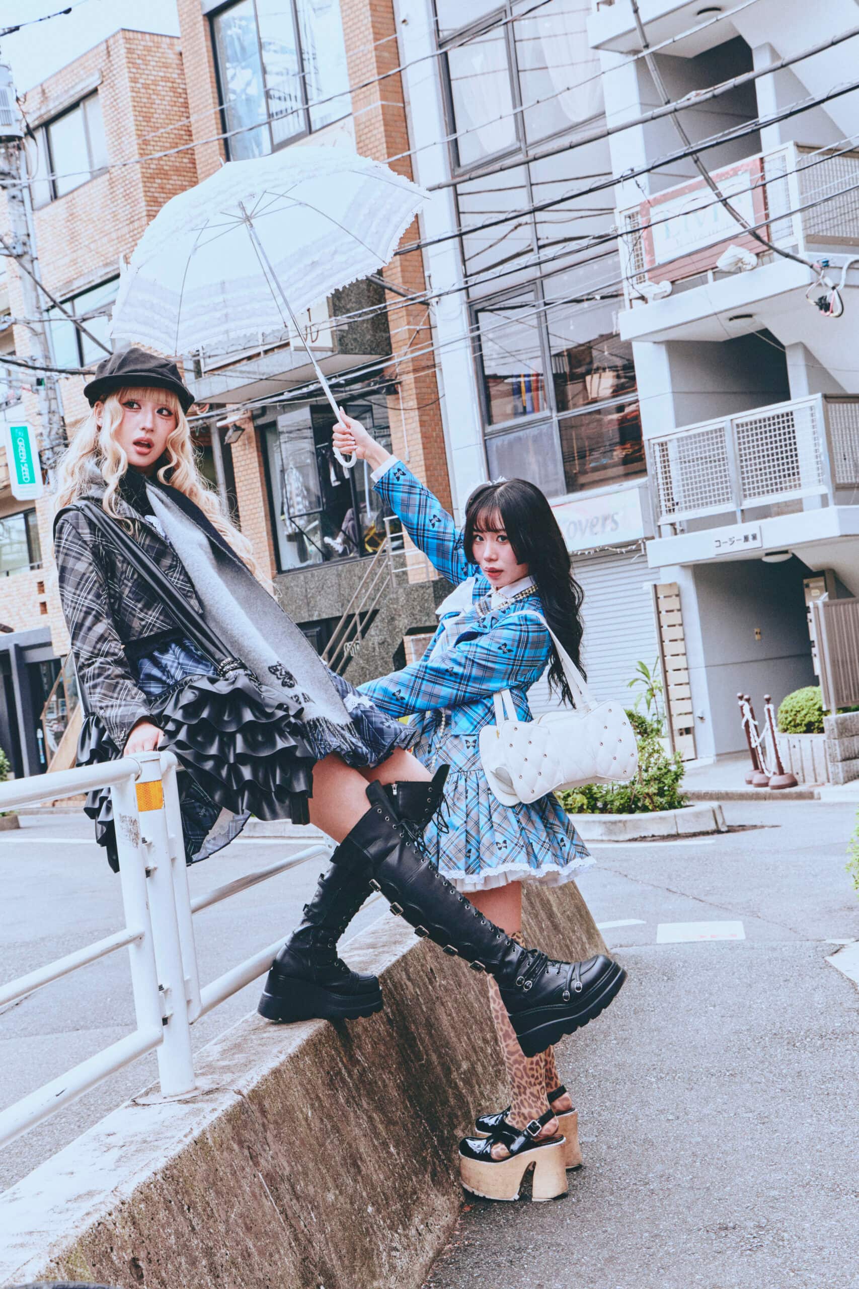 姫柊 響／暁天(akatuki sora)